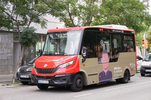 The CRM collaborates with the on-demand bus service expansion in Barcelona