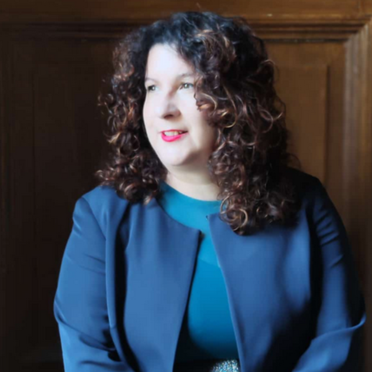 Eva Miranda Receives the Inaugural Agnes Szanto Medal from the Foundations of Computational Mathematics Society