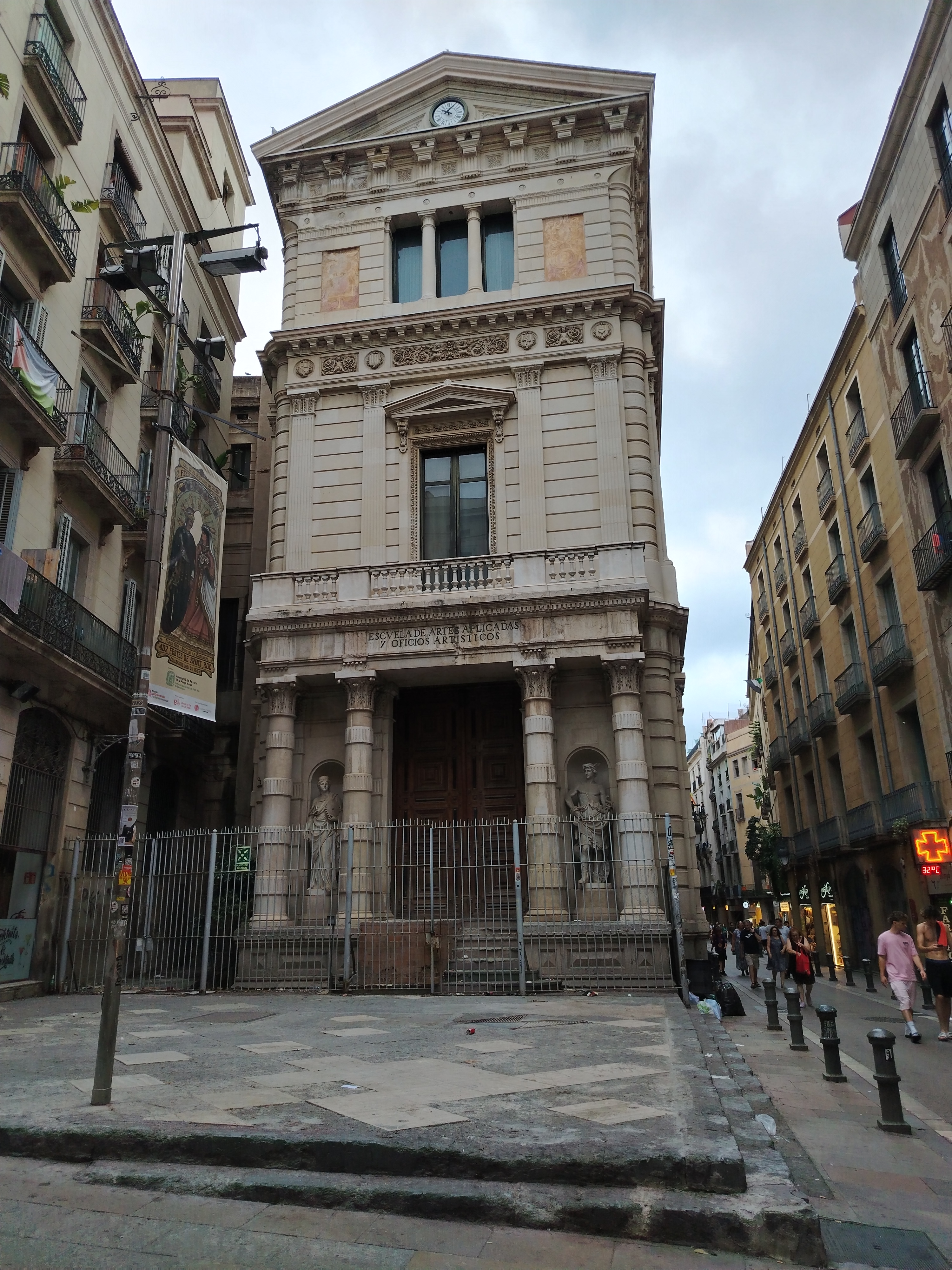 La desfilada dels nombres: una ruta per Barcelona