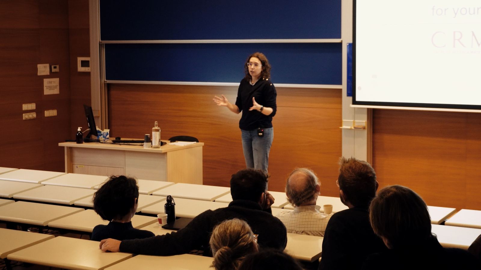 María Ángeles García-Ferrero speaking to an audience at the CRM